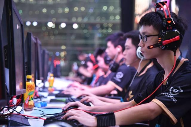 用户将破3.5亿!西安30亿投这个新产业,上海、杭州、成都也跟上了 pt电子游戏平台排行