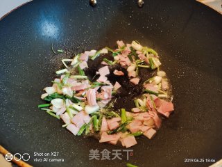 2ec67ba050ca42948e48e929f287ce12.jpeg