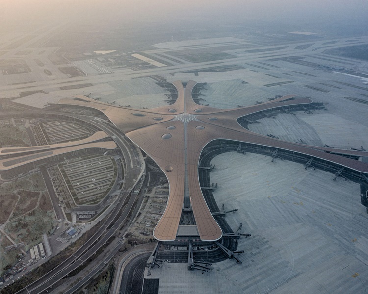 原创北京大兴国际机场竣工9月底前投入营运