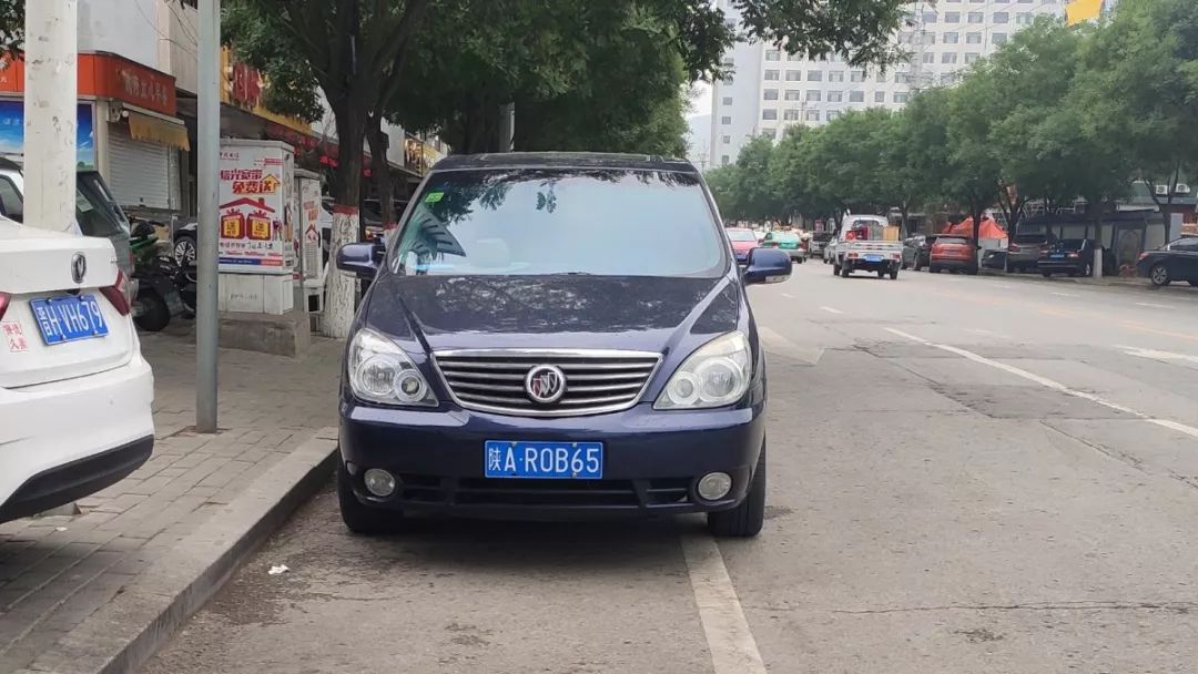 违法车牌