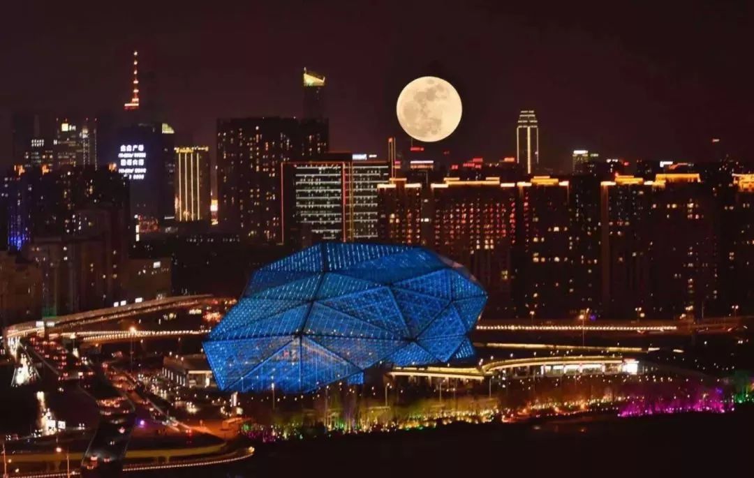 太古里最近天气 703857d64ead4a5c97763a6d32b3277c.jpeg