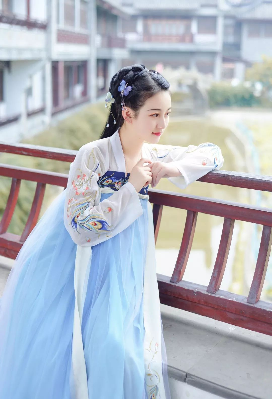 歌单推荐 | 那些惊艳了我们的戏腔古风歌曲~