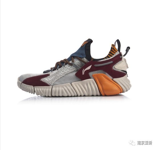 中国李宁2019纽约时装周走秀系列悟空 ace 登录南京亚
