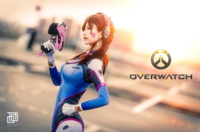 守望先锋 dva 紧身衣下展现完美身材