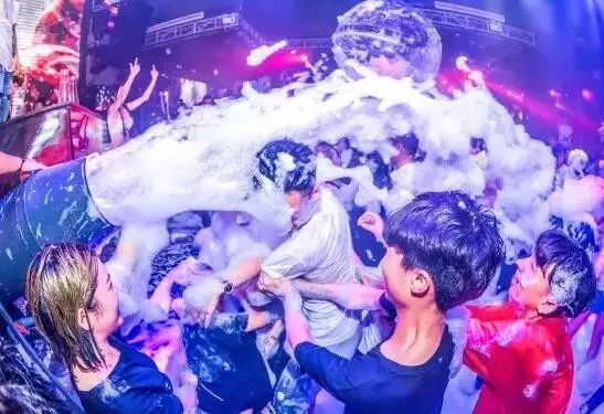 mix070506游艇泡沫派对foamparty邀你约泡狂欢