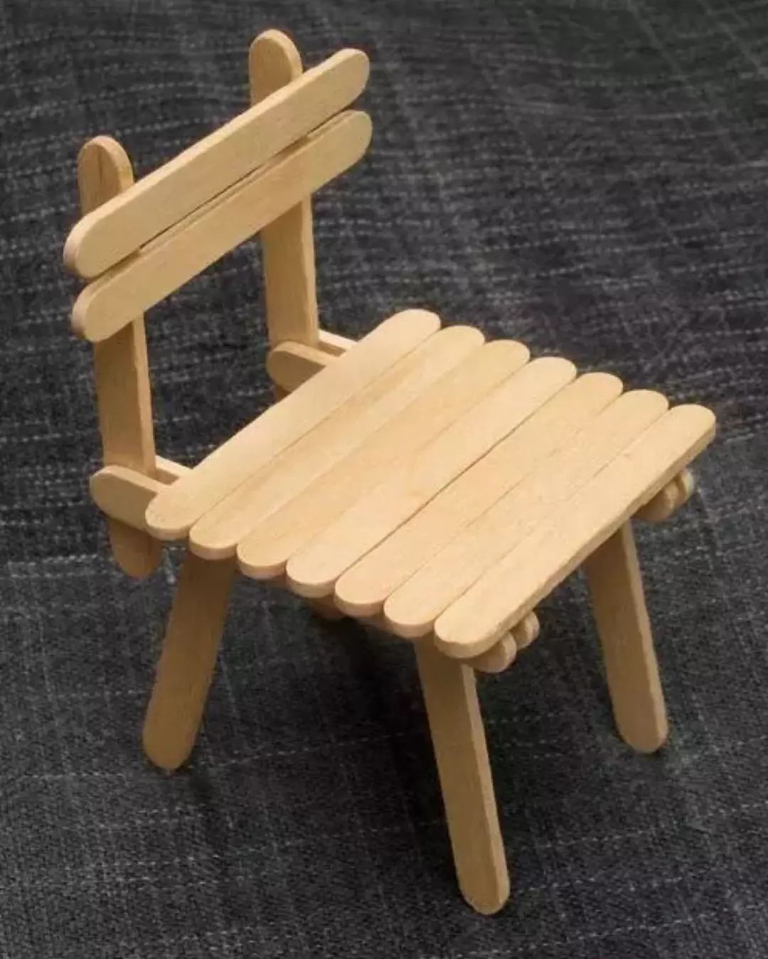 可爱小椅子