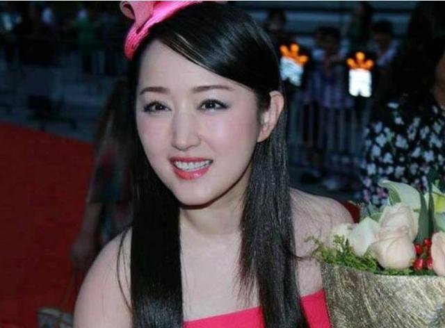 年近50岁的杨钰莹要领证了?两人郎才女貌,网友:嫁得好 澳门凯旋门游戏平台