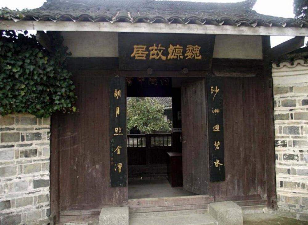 原创2005年一座清朝记者墓被发现几天后却被盗墓此人是谁