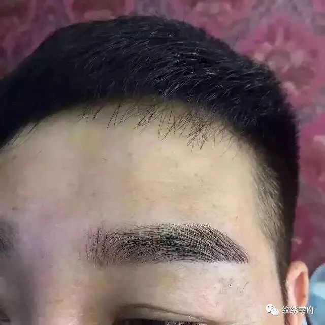 男士可以绣眉吗?简直不要太帅 皇冠国际娱乐网
