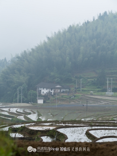 崇义县有多少人口_第四届中国 崇义阳明山万人徒步大会将于11月21号举行(3)