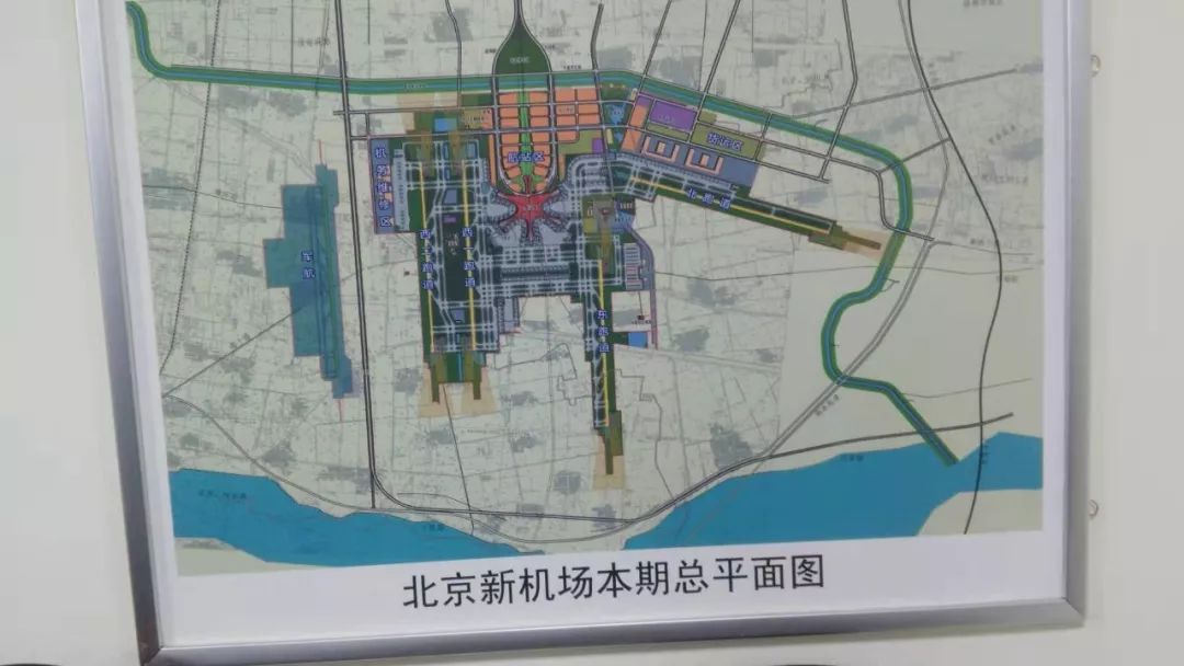 (2015年11月北京新机场供油工程总平面图)众所周知,北京大兴国际机场