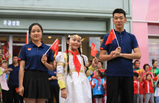 内蒙古举办为国货发声·当红不让”红歌快闪活动 十大正规赌博平台大全