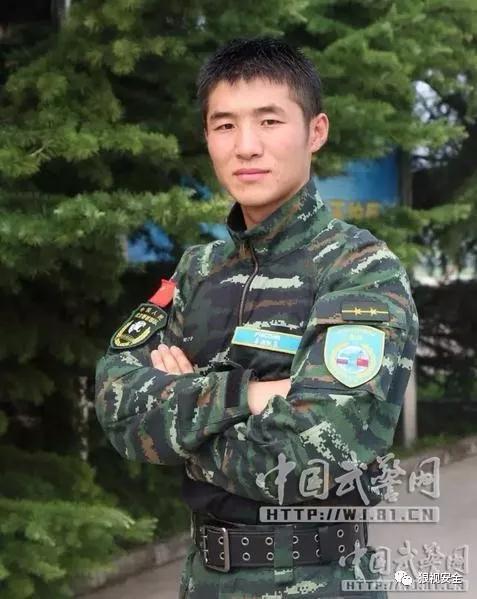 他就是武警雪豹突击队特战训练大队副大队长陈玉浩.