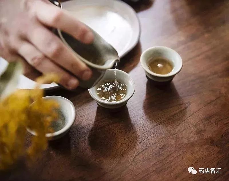 b82a8a71cba94559b9d28a7e401f7e06.jpeg
