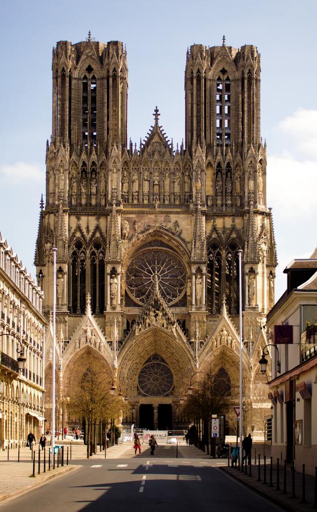 3.兰斯大教堂(法国)