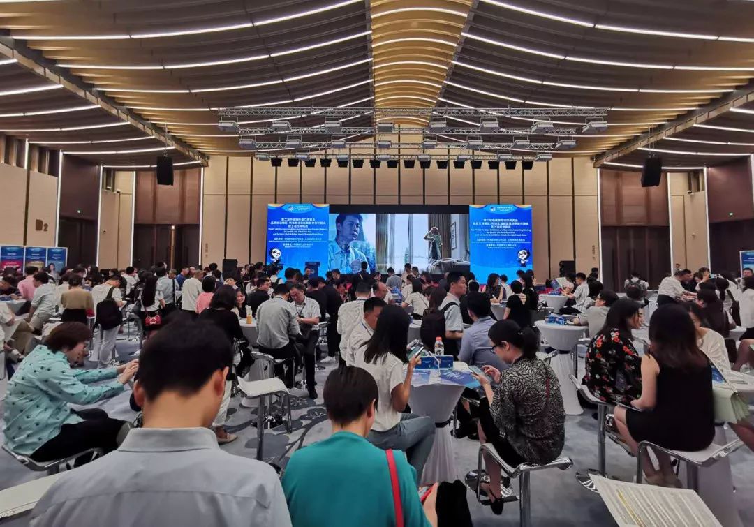 第二届进博会开启“提前对接”模式 专业观众报名系统正式开通 申愽sunbet