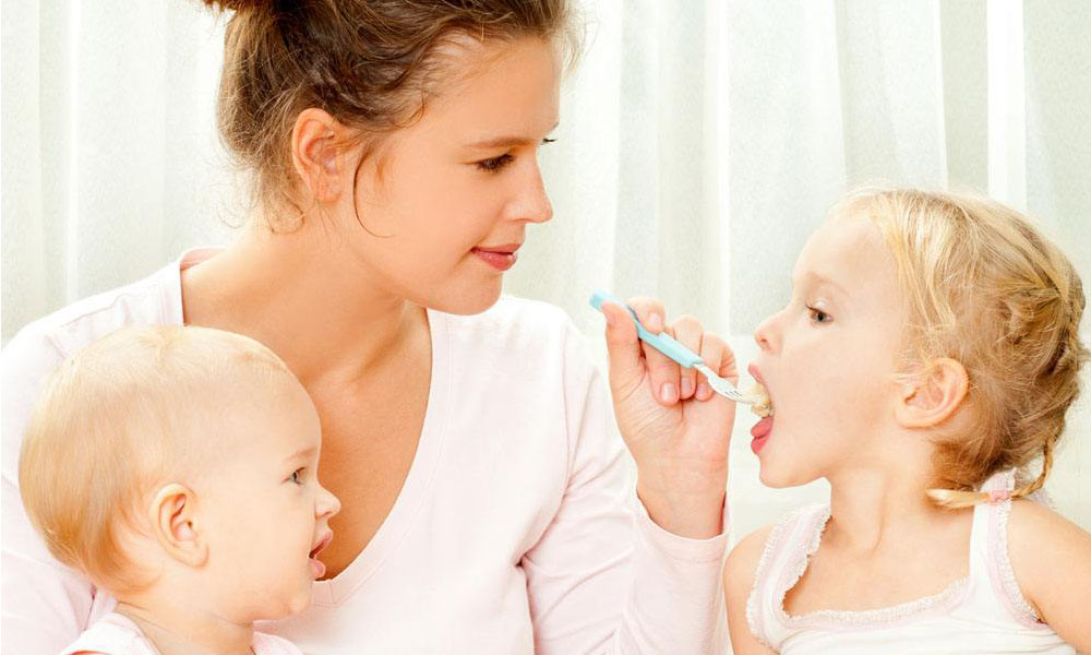                     原创            这些食物千万不要给孩子吃多了，其后果太严重家长也无力承担