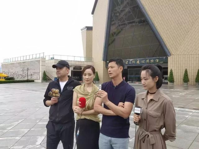 主演 林江国:我扮演的夏方舟这个人物,他身上有一种不屈不挠,永不服输