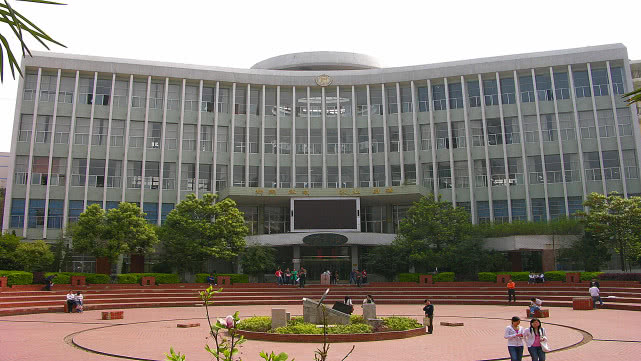 遵义医学院排名_遵义医学院(2)