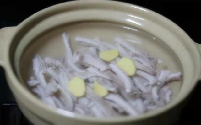 什么炖猪肚才白 5ca2b7c40e864b1a8338086705b43d4a.jpeg