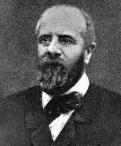 “英特纳雄耐尔，就一定要实现！”