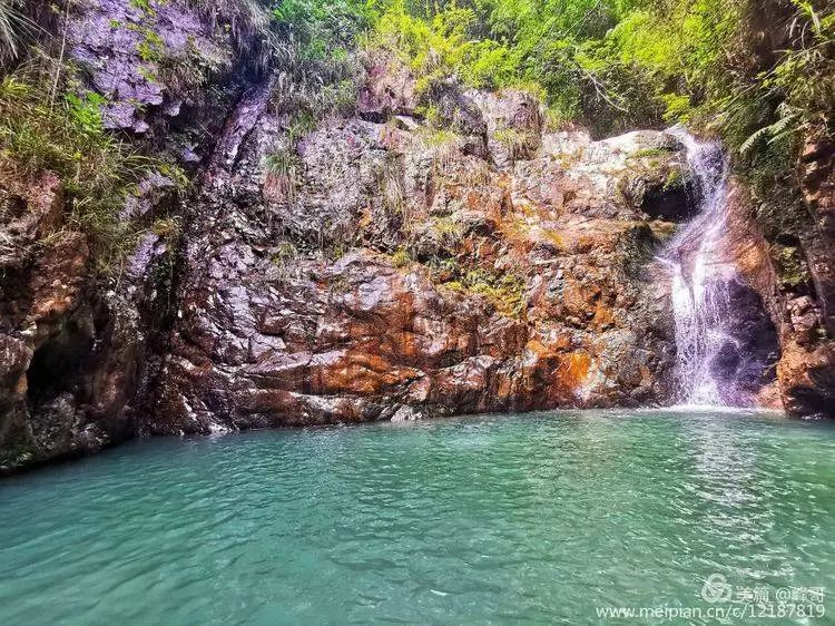 大田屏山境内竟有这么一条山涧,可以与九寨沟媲美!