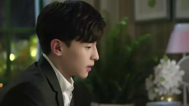 电视剧里的富二代越来越正常?《少年派》等剧打破脸谱化 作者: 来源:影视口碑榜 电视剧里的富二代越来越正常?《少年派》等剧打破脸谱化 作者: 来源:影视口碑榜