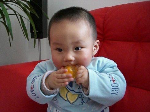                     儿科医生：娃还不满3岁，这4种东西别乱喂，对生长发育没好处