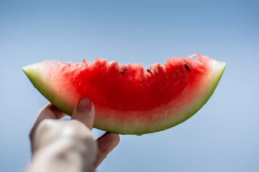 8f50943974584b379043b593872392d2.jpeg