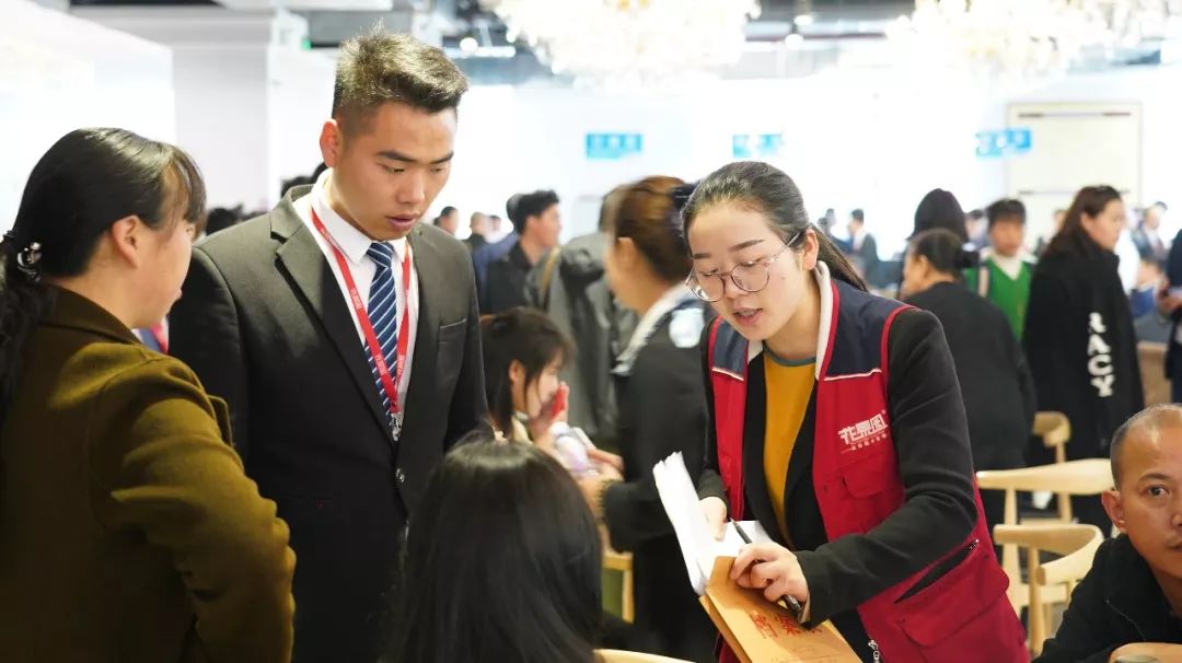 贵阳市中心城区及高新开发区不动产登记系统停机切换省级系统的通告 澳门皇冠棋牌