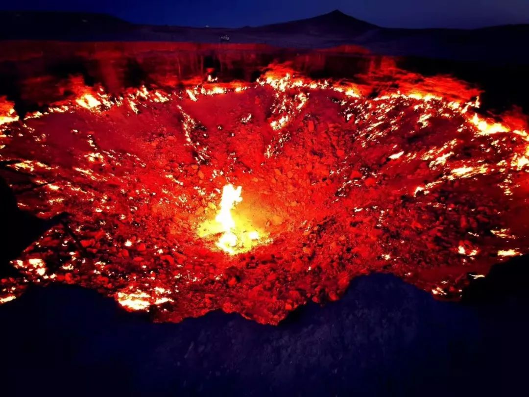 骑着摩托去非洲 | 尼比跨越亚非大陆之行,亲临地狱之门