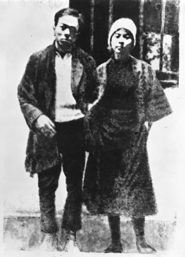 “英特纳雄耐尔，就一定要实现！”