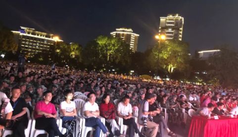 余杭仓前中学2020年_杭州市余杭中学举行2020年教职工乒乓球争