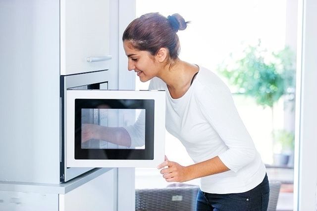 做手机的厂里有辐射吗 e45d8f8e04de44938cf964d983ef9b19.jpeg