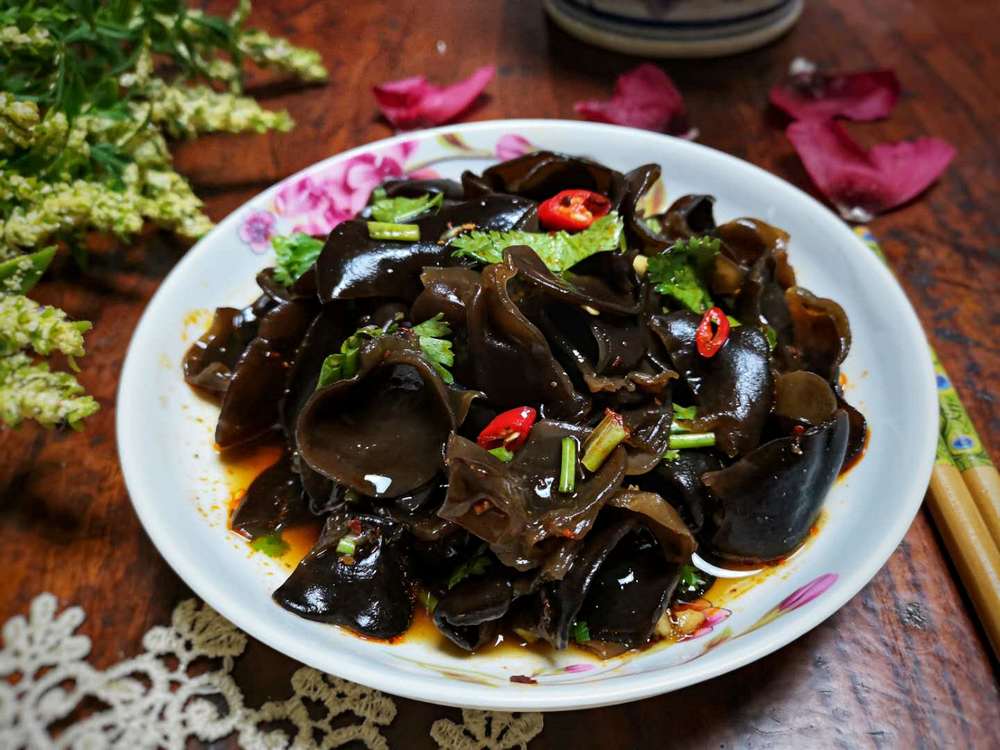 补铁它是菠菜的20倍,猪肝8倍,一周只要吃一次,补血润肤,脸蛋粉嫩 赌博导航网站