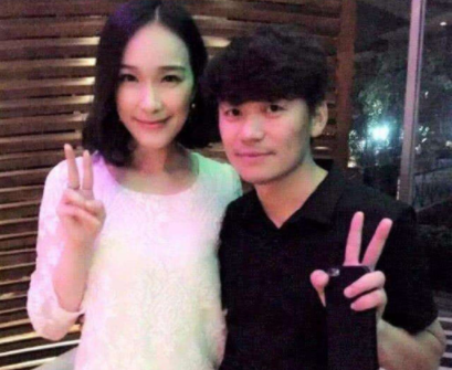 王宝强带儿子给母亲上坟,亲子疑云有了答案