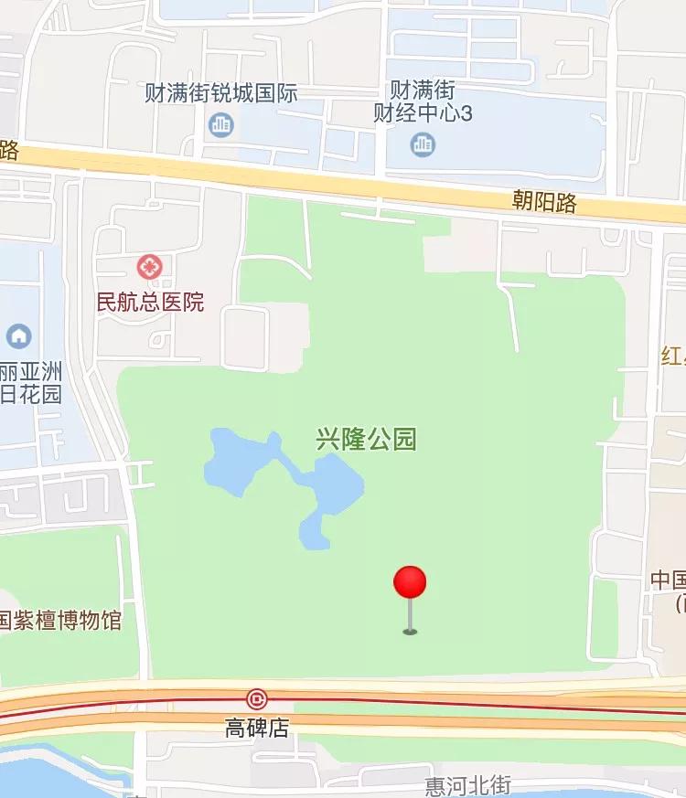 北京市朝阳区建国路兴隆公园(高碑店地铁站北)新梦想足球场(兴隆校区)