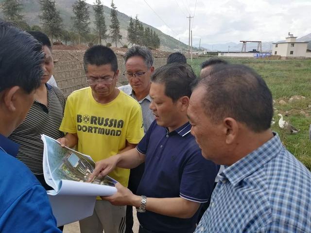 杨明武调研宁蒗县城市政建设情况