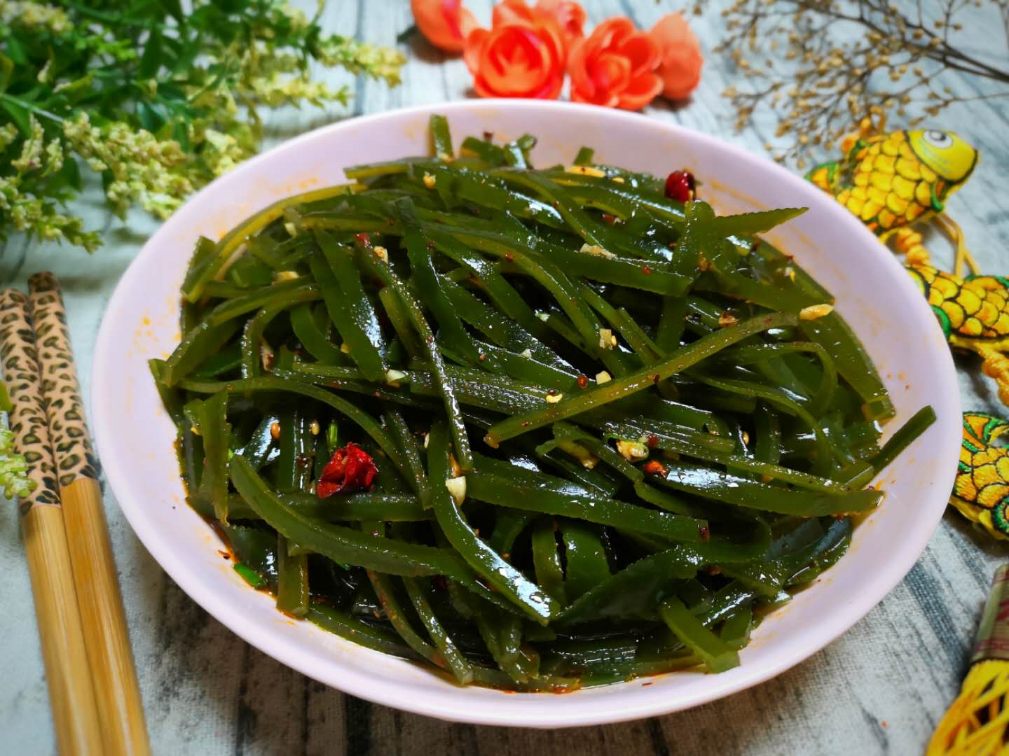 如何做海带丝凉拌菜 1ead81adc8d046a0b4d6f1b3ce5a0171.jpeg
