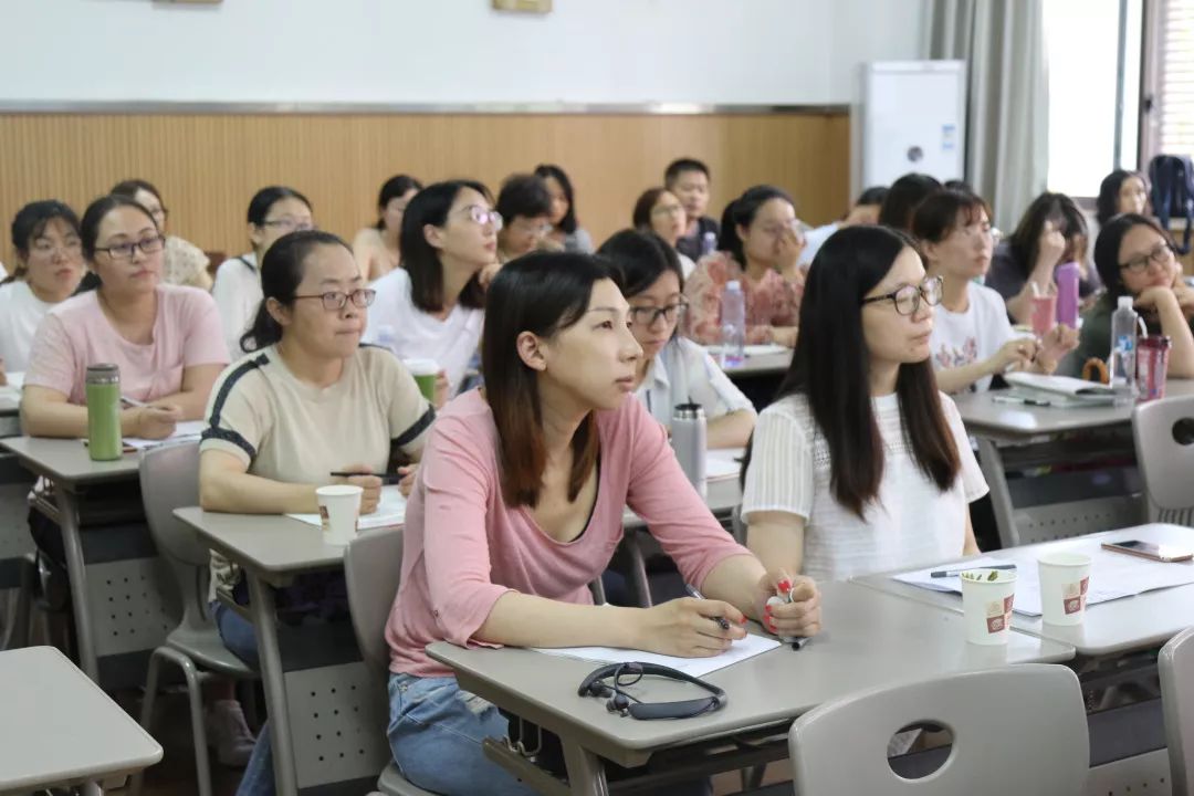 校本研修|聚焦单元教学设计 提升"金钥匙"课堂品质 —