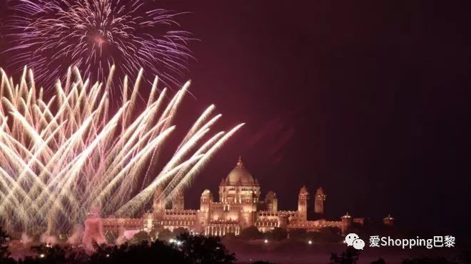 伴郎团阵容华丽惊现二哈人家都有14万粉丝权游女主Sansa法国大婚全部内幕