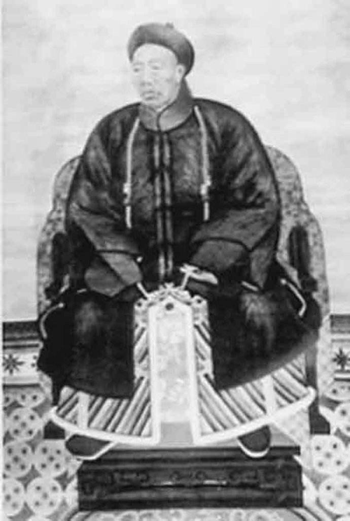 熬通宵也要读完的大清史:李莲英和慈禧太后是否有私情?(图) 熬通宵也要读完的大清史:李莲英和慈禧太后是否有私情?(图)