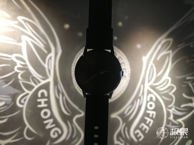 ţ��(Noerden) Mate2�����ֱ�:Ϊ�˸��õ���������