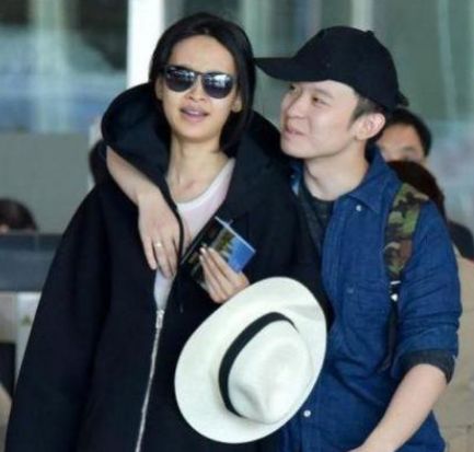 王京花捧红的艺人有哪些 36843a32e97c45568a593823f48bb3f3.jpeg