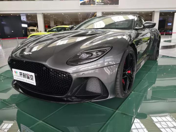 史上最快阿斯顿·马丁跑车dbs superleggera