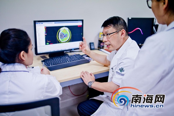 在海南省肿瘤医院接受"非共面"立体定向放射手术(srs)治疗后,成功解除