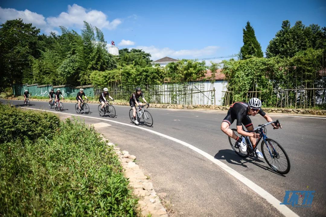 锁定浙江影视娱乐频道、腾讯体育!观看2019环