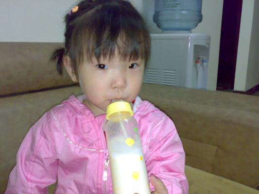                     劝告：3岁前，3种食物不是疼孩子，是“坑娃”，还有家长不自知