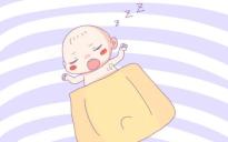                     钧钧妈分享：给新生儿用定型枕好处多？一年后宝妈后悔不已！