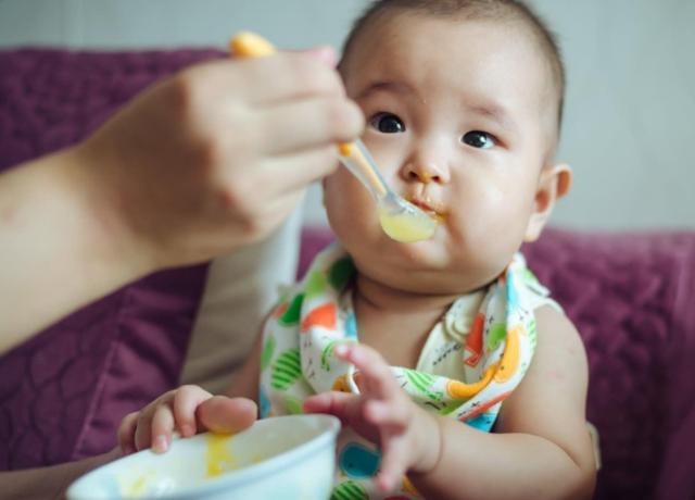                     3岁宝宝喝绿豆汤“晕”了，医生有话：夏季带娃这3样尽量少吃